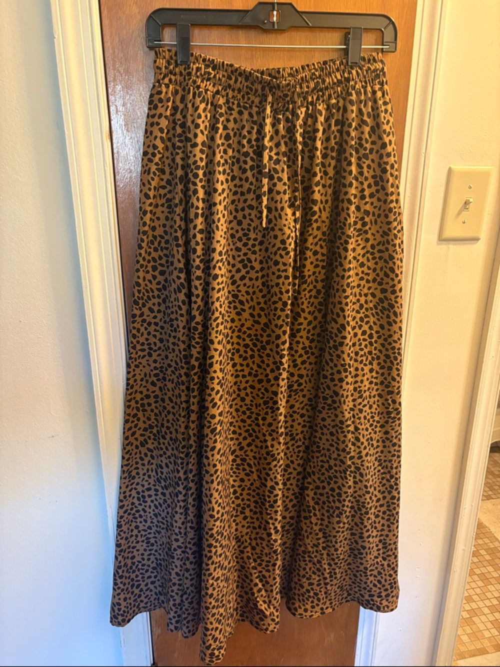 Leopard Print Maxi Skirt in Brown